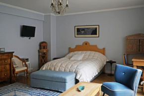 Beautiful, very comfortable studio
